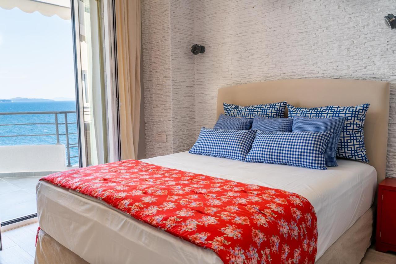 Limani Luxury Apartments Beachfront Saranda Zewnętrze zdjęcie