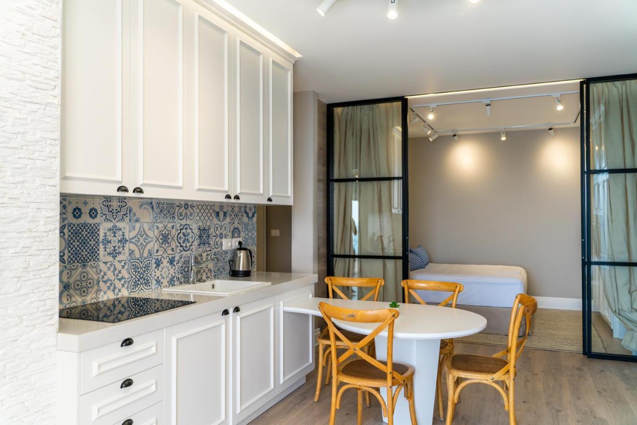 Limani Luxury Apartments Beachfront Saranda Zewnętrze zdjęcie