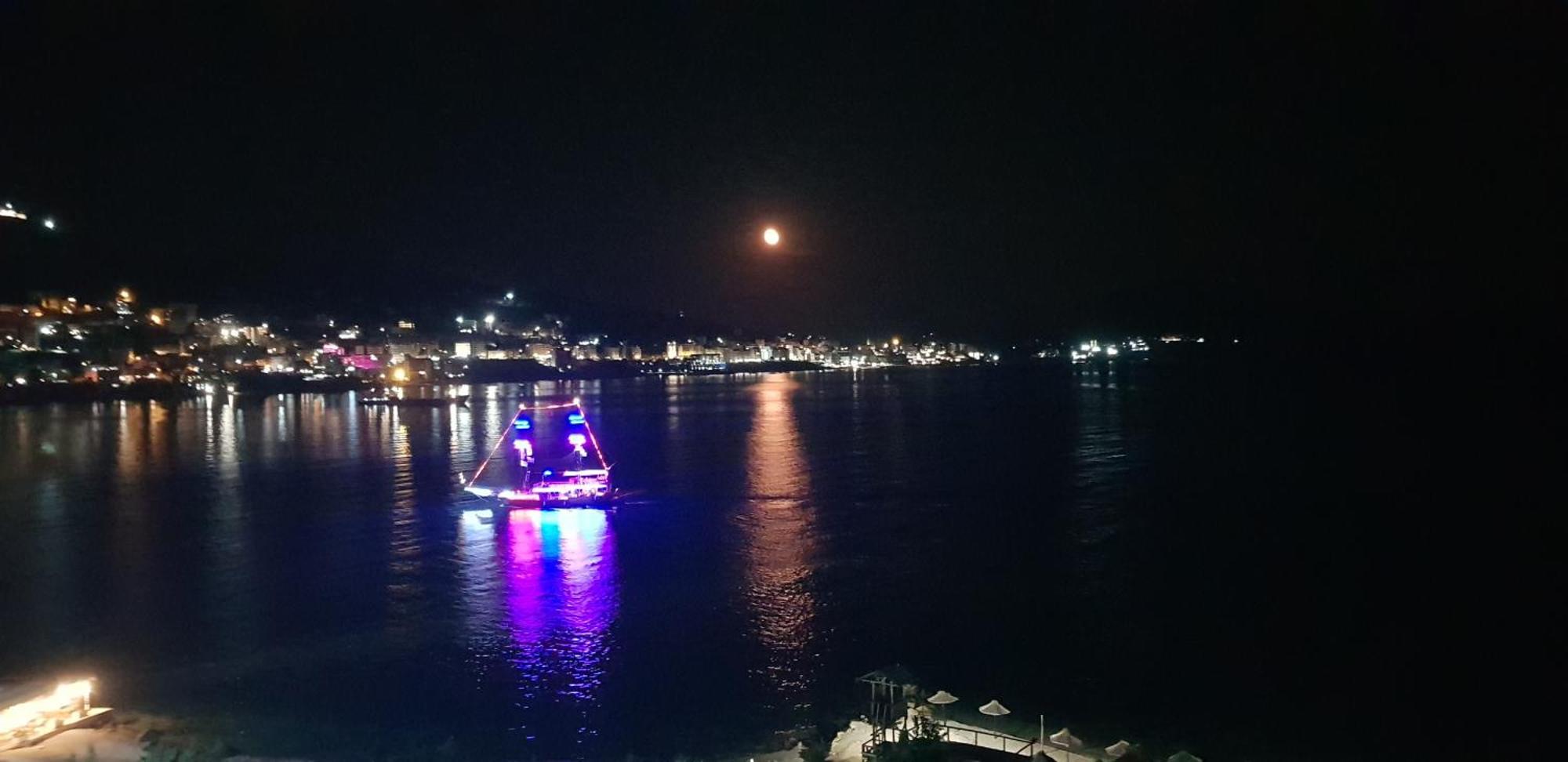 Limani Luxury Apartments Beachfront Saranda Pokój zdjęcie